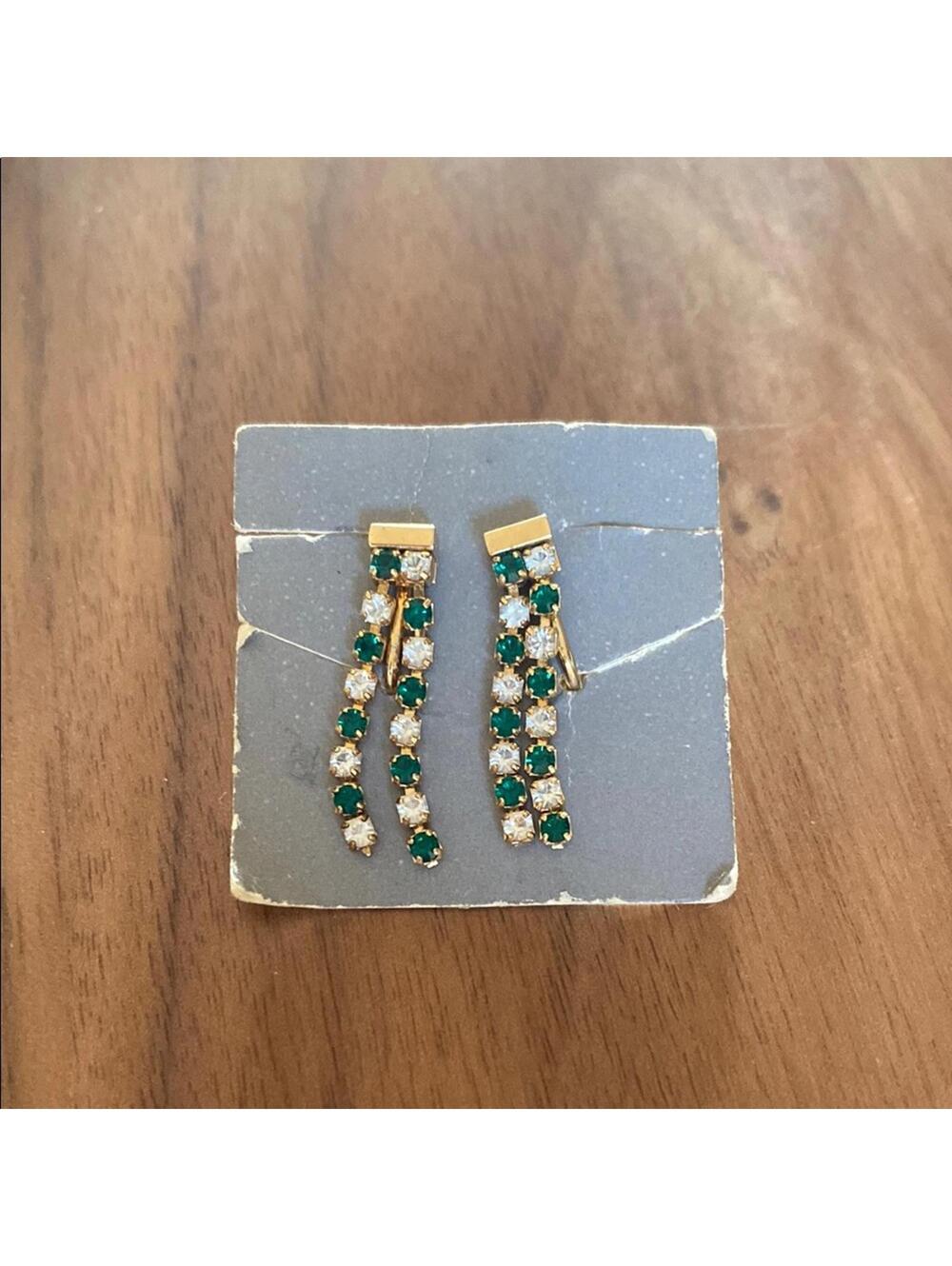 Vintage Avon Clip On Earings
